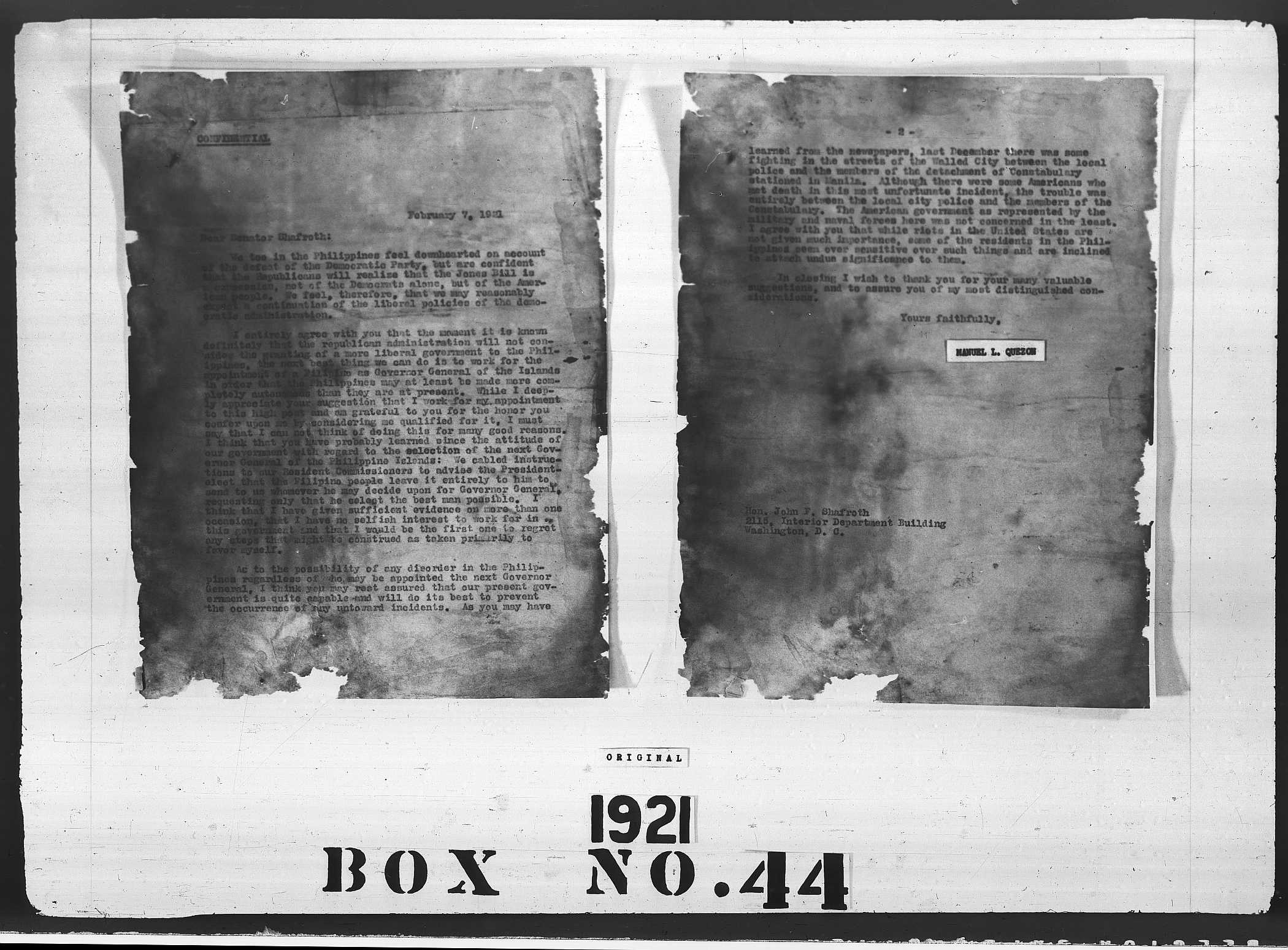 44 
